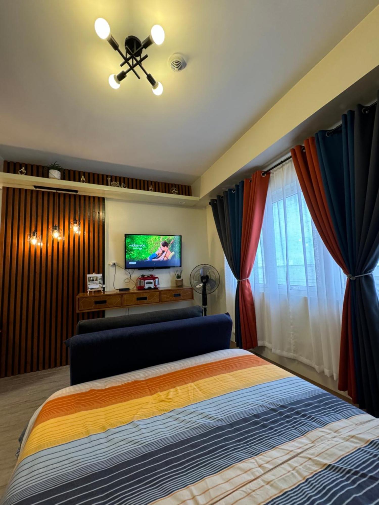 Condo Home With Fast Wifi In Bacolod City Ngoại thất bức ảnh
