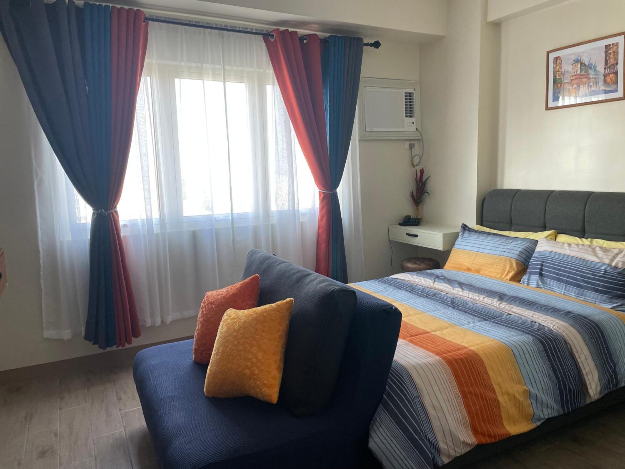 Condo Home With Fast Wifi In Bacolod City Ngoại thất bức ảnh